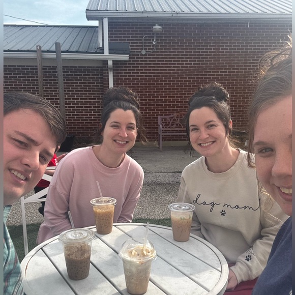 💁🏻‍♀️ HI!! 👸🏻 - Picture 3 of 16